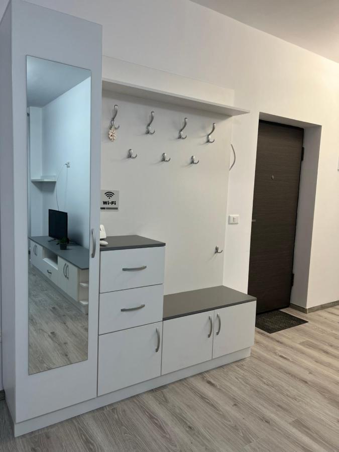 Sunny Accommodation Suceava Exteriör bild
